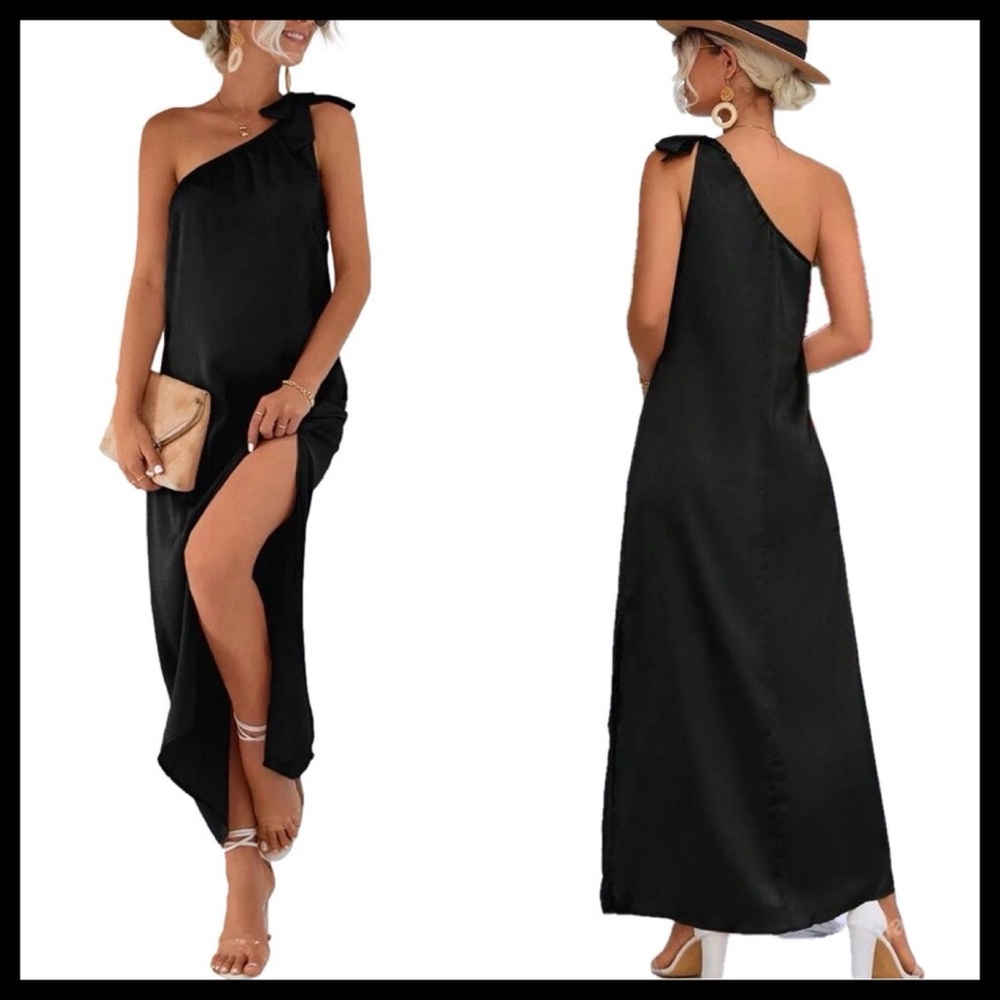 BOUTIQUE CHIC BLACK MAXI DRESS